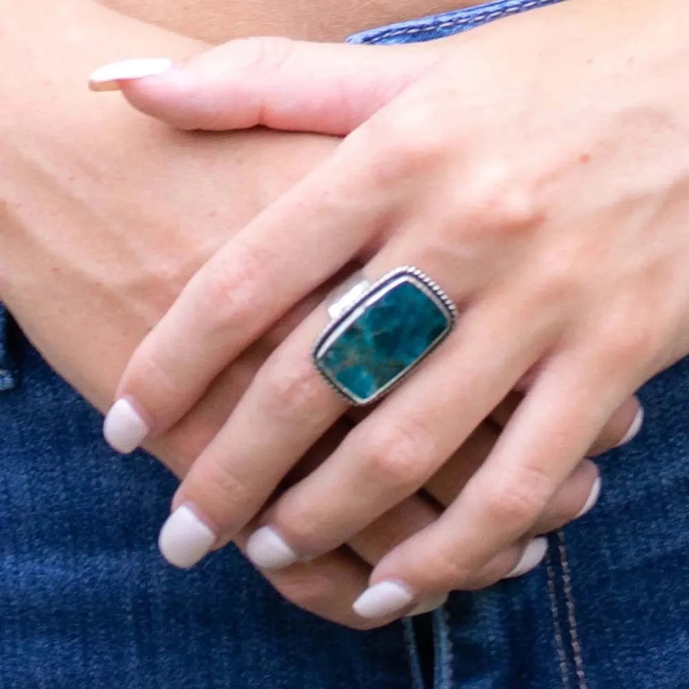 Anju Kashi Semiprecious Stone Ring in Apatite