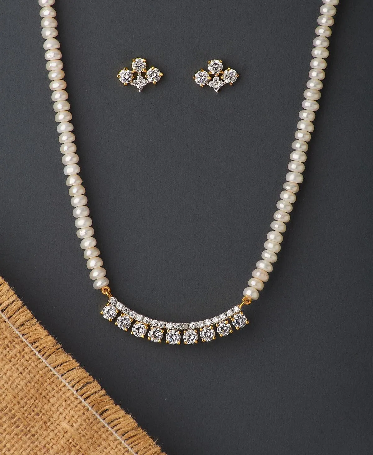 Beautiful Real Pearl Necklace Set