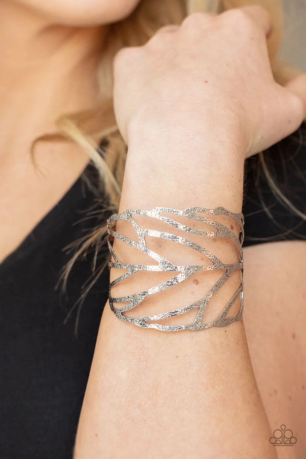 Bracelets FLOCK, Stock, and Barrel - Silver B222