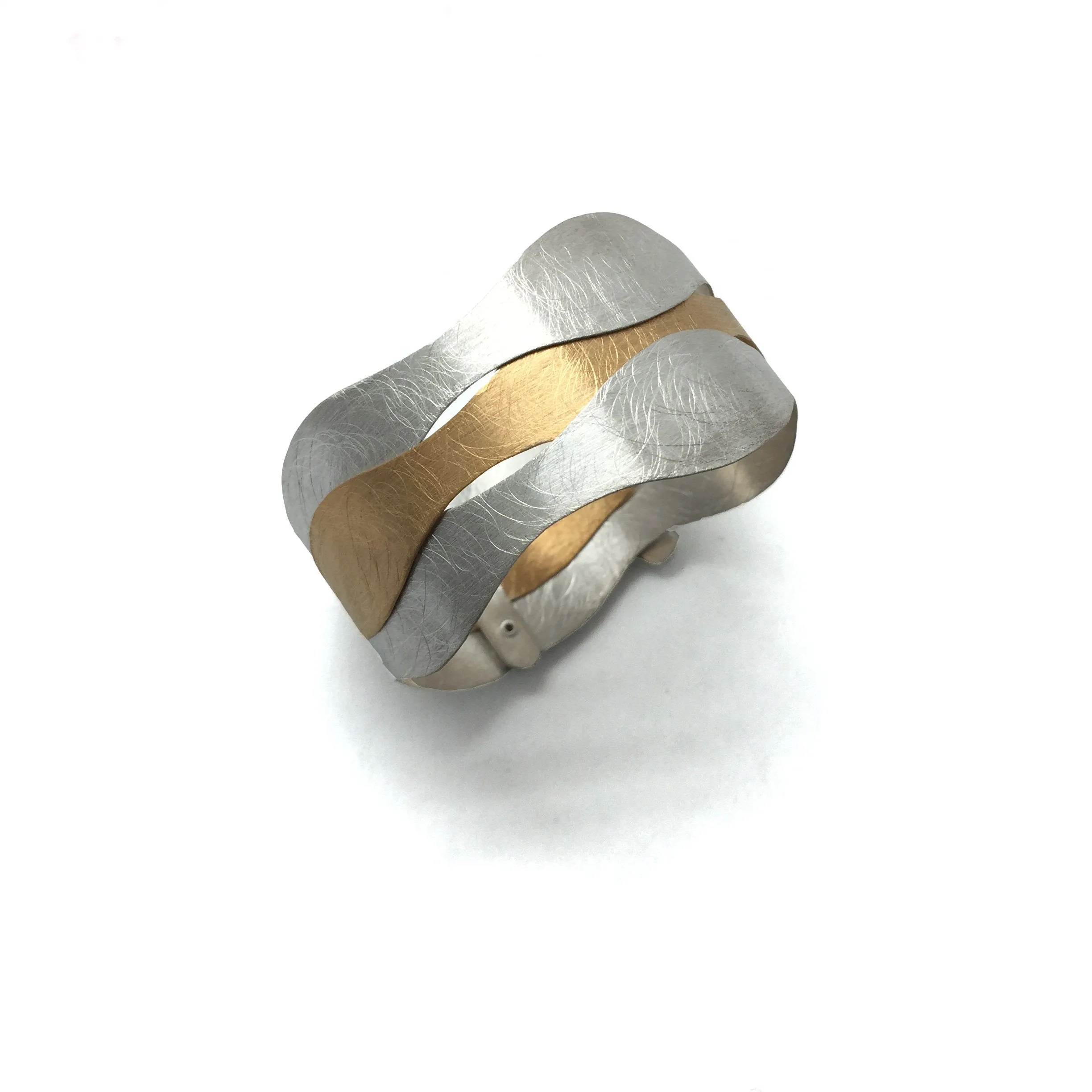 Overlapping Wave Bracelet - Silver/Gold