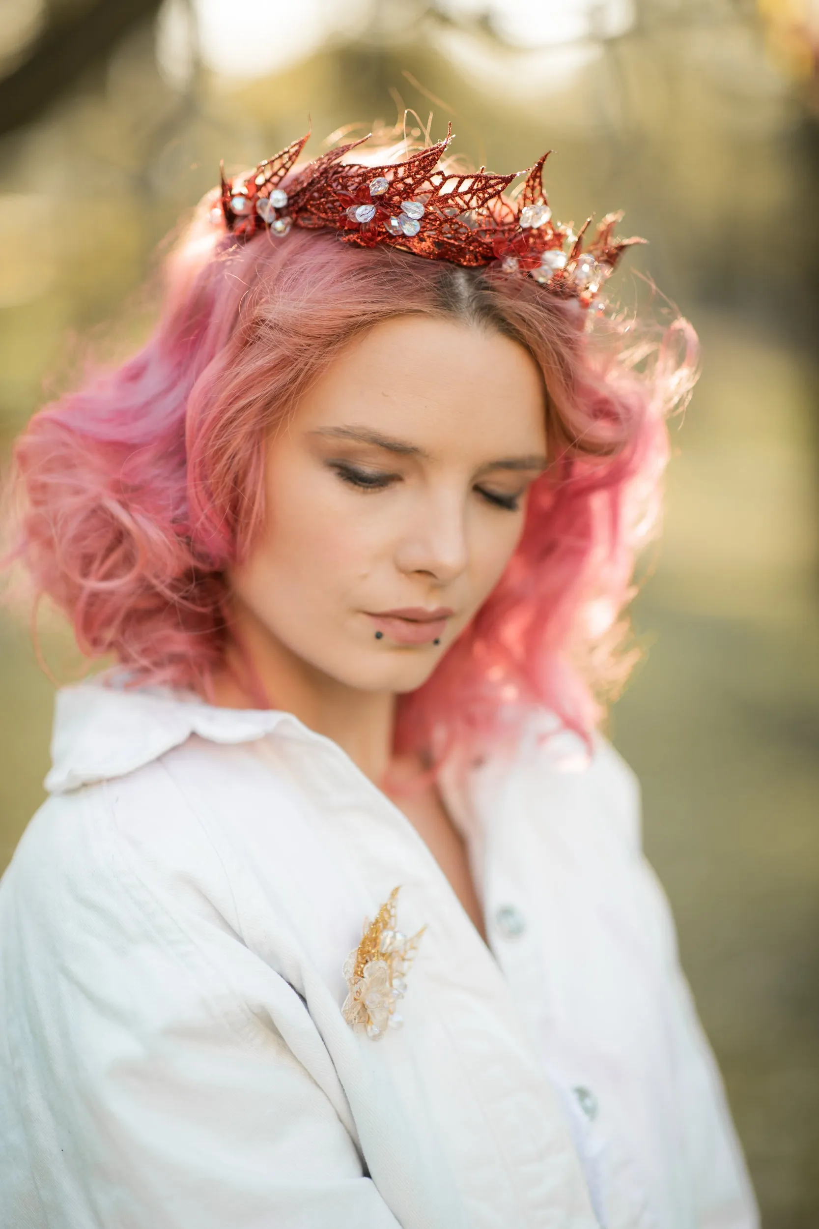 Red flower crown Bridal tiara Wedding headpiece with crystals Magaela flower crown Bride to be Elegant tiara Hair jewelry for bride Handmade