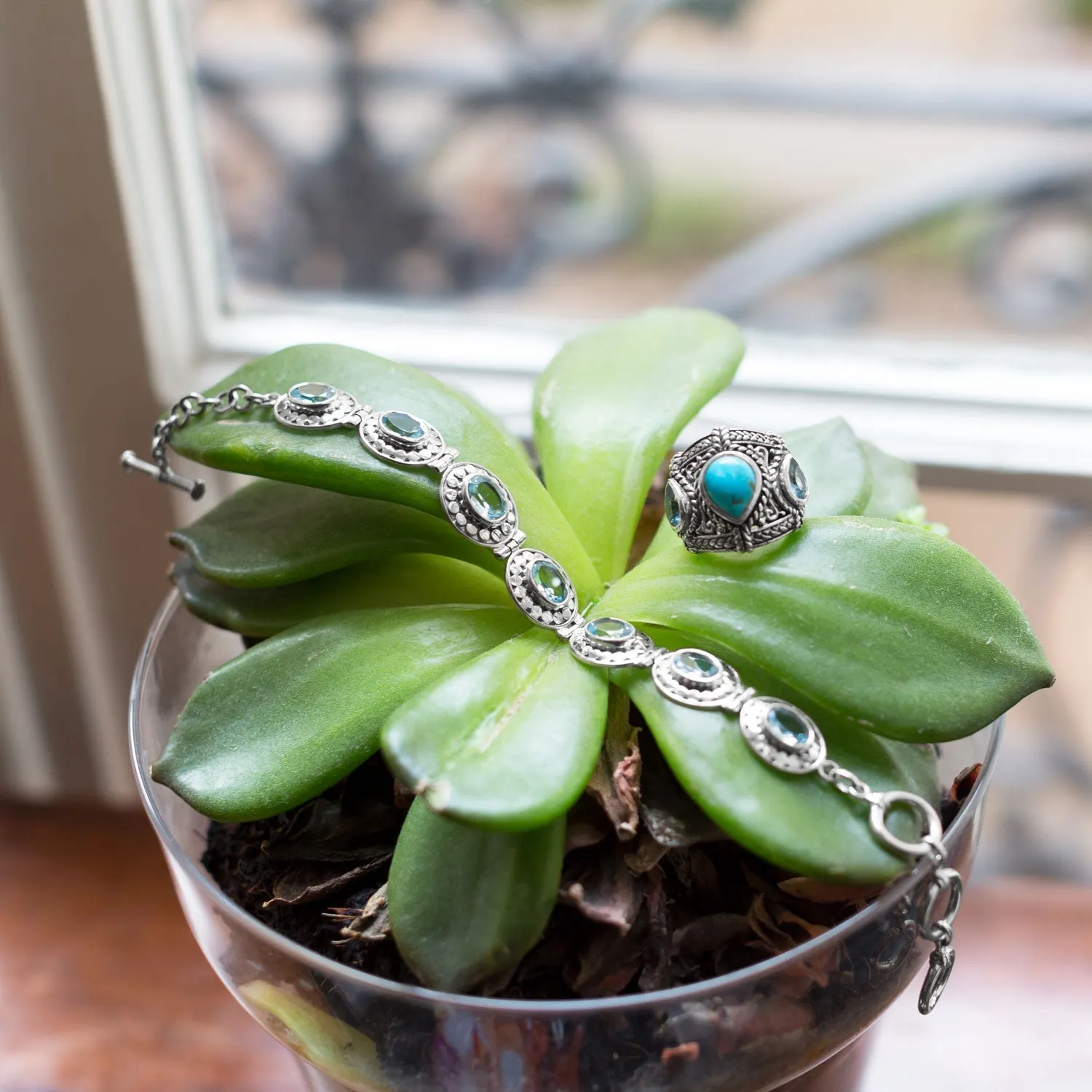 Sterling Silver Blue Topaz and Turquoise Ring