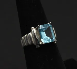 Vintage Blue Topaz Sterling Silver Ring - Size 5.75